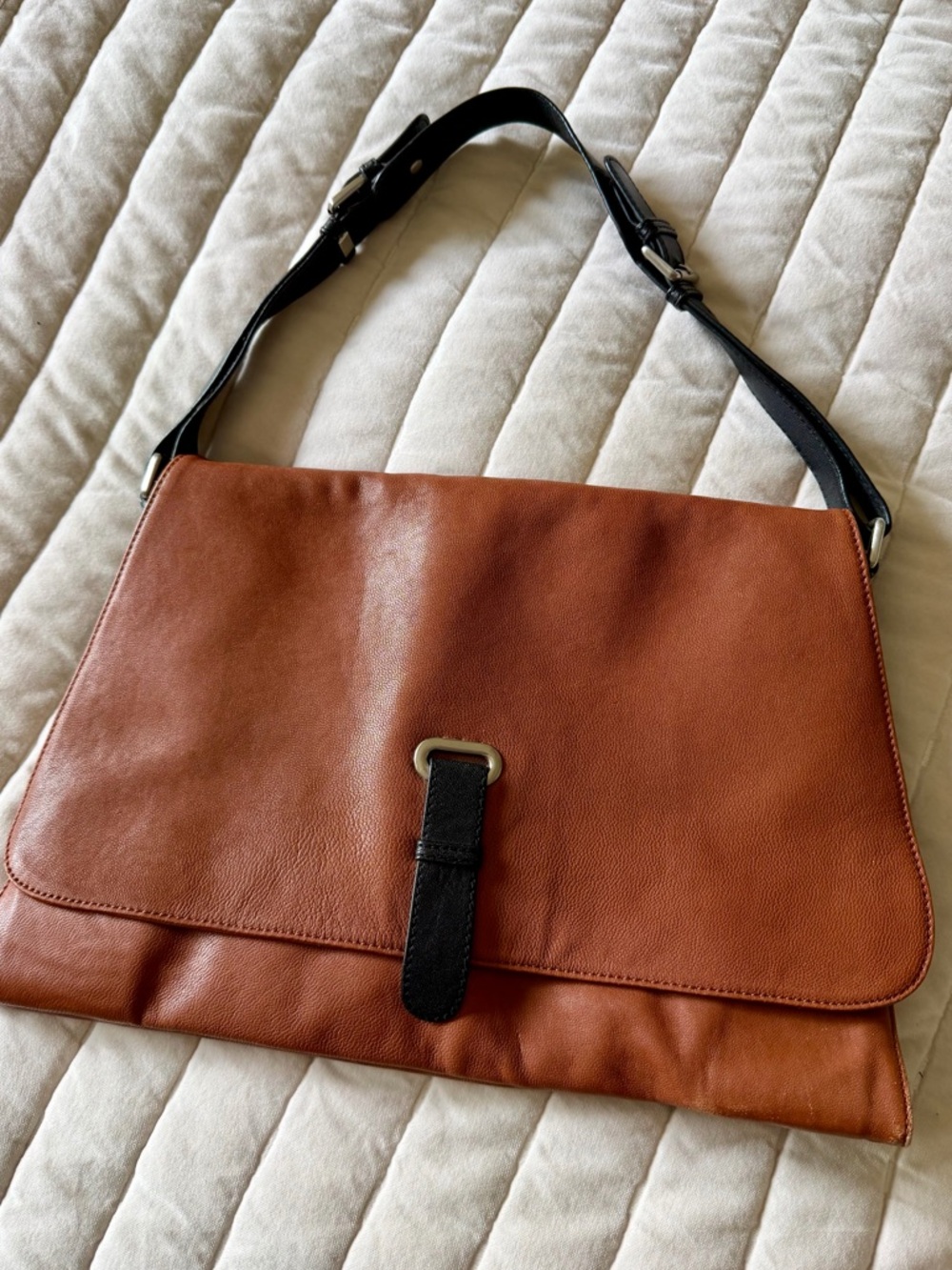 Sondra Roberts Cognac Brown Shoulder Bag Black Strap Flap Purse Minimalist Tote